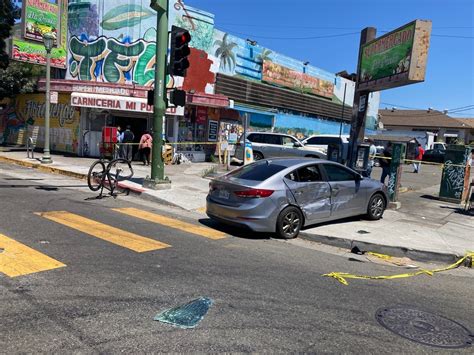 Bicyclist killed in Oakland hit-and-run